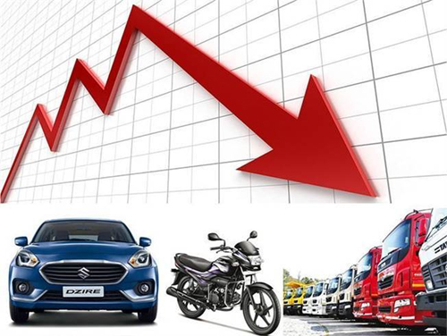 Decline in Wholesale Sales of Passenger Vehicles नवंबर में यात्री वाहनों की थोक बिक्री 19 फीसदी गिरी