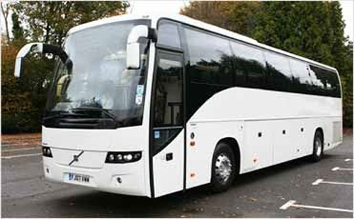 26 New Volvo Buses Will Run लखनऊ से 9 शहरों के बीच चलेंगी 26 नई वोल्वो बसें