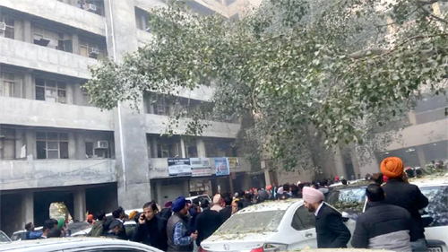 Blast In Ludhiana लुधियाना में आज कोर्ट परिसर में विस्फोट, 2 की मौत, 4 घायल