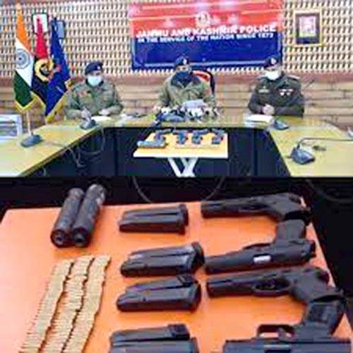 Shaheen Pistol Found In Kashmir पाकिस्तान ने आतंकियों को भेजी शाहीन पिस्तौल