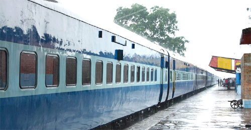 287 Trains Canceled यात्रा से पहले जान लें अपनी ट्रेन का स्टेटस