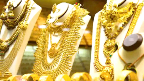 Gold Silver Fresh Rate : रुपया हुआ मजबूत तो गिरा सोने का दाम, चांदी की चमक बढ़ी