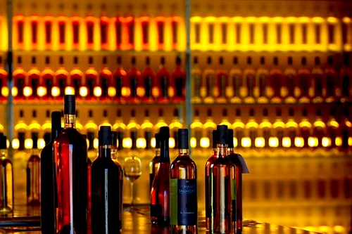 Liquor At Cheaper Price : दिल्ली में 25 प्रतिशत सस्ती मिलेगी शराब