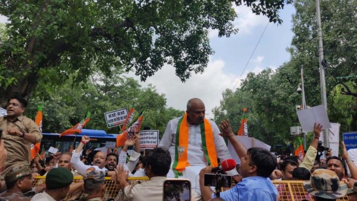 BJP Demonstration Against Kejriwal