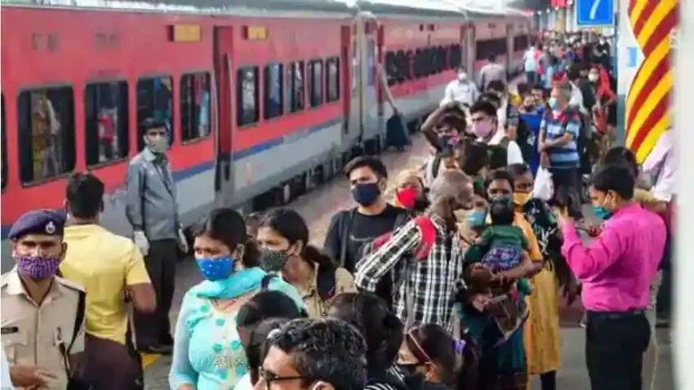 Indian Railway: कोहरे से अब नहीं होगा ट्रेन  लेट , रेलवे लगाने जा रहा खास उपकरण