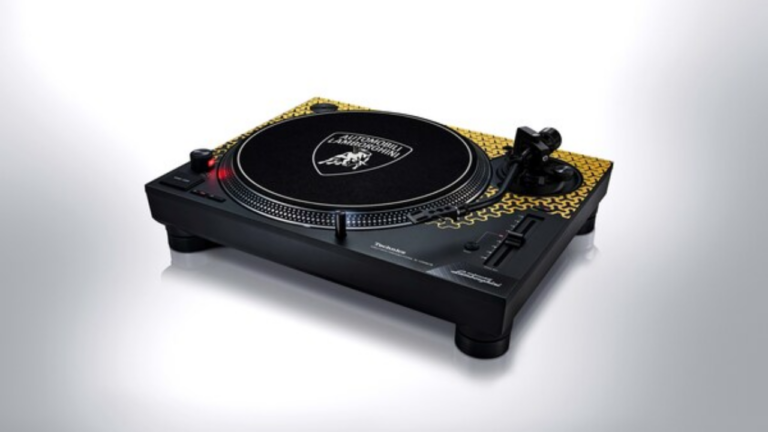 Launch of the Direct Drive Turntable System SL-1200M7B — A Collaboration between Technics and Lamborghini